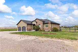 130 N 100 E, Gunnison, UT 84634 - Photo 4