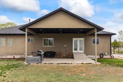 130 N 100 E, Gunnison, UT 84634 - Photo 6