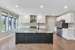 7033 S 300 E, Midvale, UT 84047 - Photo 6