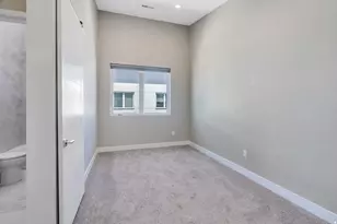 7033 S 300 E, Midvale, UT 84047 - Photo 18