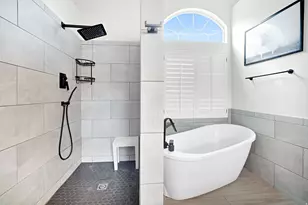 2532 N 1175 E, Layton, UT 84040 - Photo 14