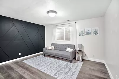 2532 N 1175 E, Layton, UT 84040 - Photo 24