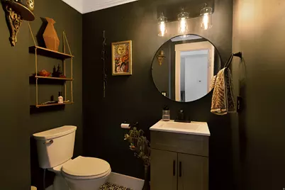 2692 S Grand Oak Cir E, Bountiful, UT 84010 - Photo 10