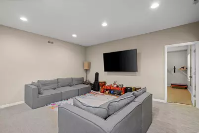 2692 S Grand Oak Cir E, Bountiful, UT 84010 - Photo 46