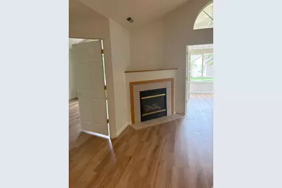 2047 W Abbey View Rd S #17 C, West Jordan, UT 84088 - Photo 4