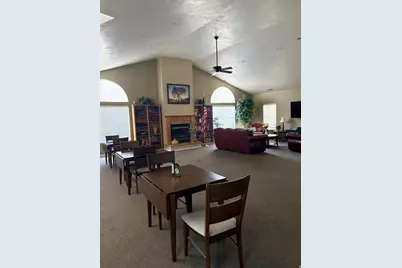 2047 W Abbey View Rd S #17 C, West Jordan, UT 84088 - Photo 8