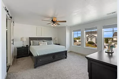 3196 N 1450 E, Layton, UT 84040 - Photo 14