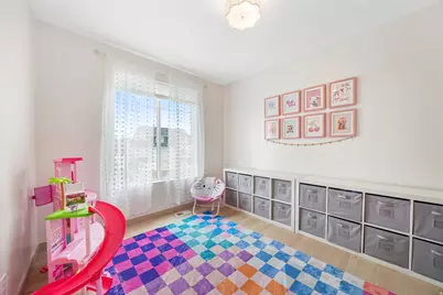 3196 N 1450 E, Layton, UT 84040 - Photo 8