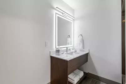 245 Red Cliffs Dr #207, Saint George, UT 84790 - Photo 10