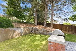 2675 S 450 E, Bountiful, UT 84010 - Photo 36