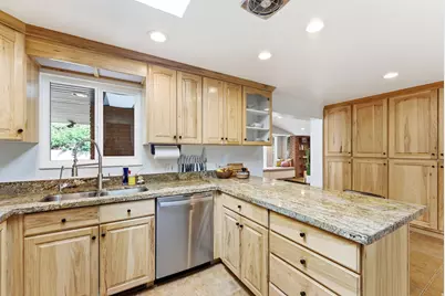 2675 S 450 E, Bountiful, UT 84010 - Photo 6