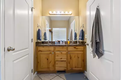 2482 W Adelaide Dr S, Riverton, UT 84065 - Photo 22