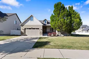 2482 W Adelaide Dr S, Riverton, UT 84065 - Photo 2