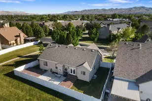 2482 W Adelaide Dr S, Riverton, UT 84065 - Photo 30