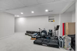 770 N Center St, Lehi, UT 84043 - Photo 32