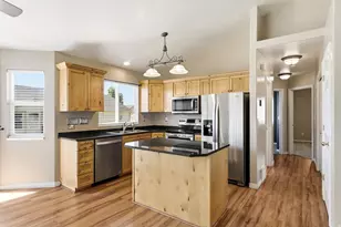 2161 W Craig Ln, Syracuse, UT 84075 - Photo 2