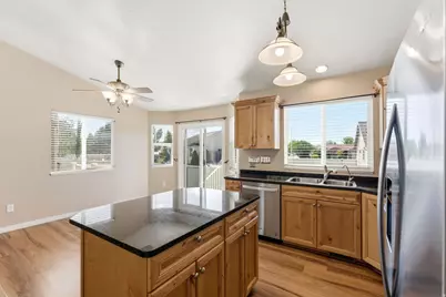 2161 W Craig Ln, Syracuse, UT 84075 - Photo 6