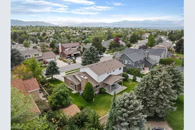 1879 E Michael Way, Sandy, UT 84093 - Photo 48