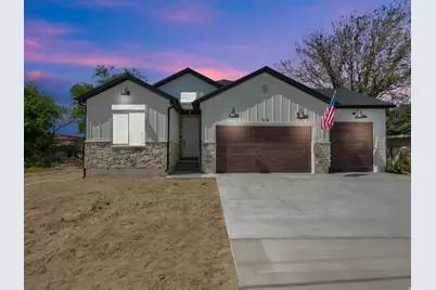 54 W Woodrow St, Murray, UT 84107 - Photo 32