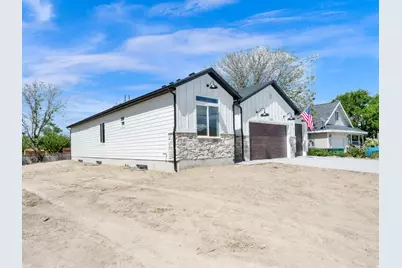 54 W Woodrow St, Murray, UT 84107 - Photo 4