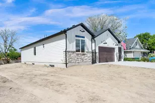 54 W Woodrow St, Murray, UT 84107 - Photo 4