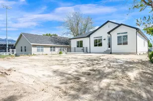 54 W Woodrow St, Murray, UT 84107 - Photo 34