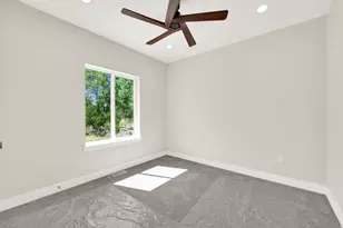54 W Woodrow St, Murray, UT 84107 - Photo 26