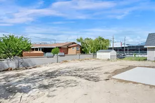 54 W Woodrow St, Murray, UT 84107 - Photo 36
