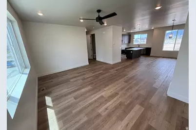 5246 N Greenfield Way #332, Eagle Mountain, UT 84005 - Photo 6