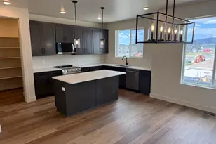 5246 N Greenfield Way, Eagle Mountain, UT 84005 - Photo 8