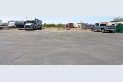 147 N 2000 W W #B STE2, Springville, UT 84663 - Photo 6