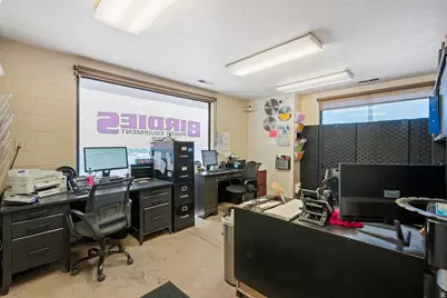 147 N 2000 W W #B STE2, Springville, UT 84663 - Photo 12