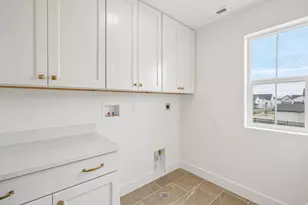 9978 N Little Leaf Ln, Highland, UT 84003 - Photo 36