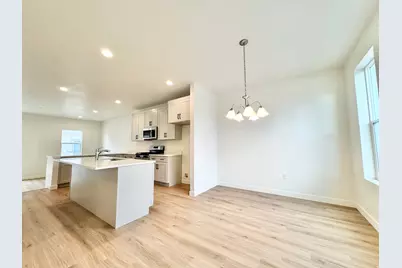 1650 N Main St, Layton, UT 84041 - Photo 8
