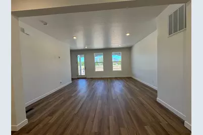 1476 N 1875 W #152, Layton, UT 84041 - Photo 6