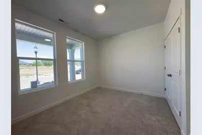 1480 N 1875 W #153, Layton, UT 84041 - Photo 2