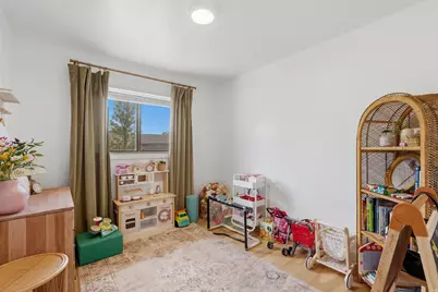 531 E 1050 N, Bountiful, UT 84010 - Photo 20