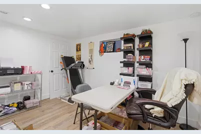 531 E 1050 N, Bountiful, UT 84010 - Photo 32