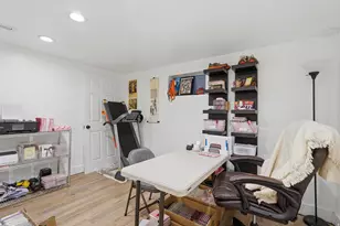 531 E 1050 N, Bountiful, UT 84010 - Photo 32