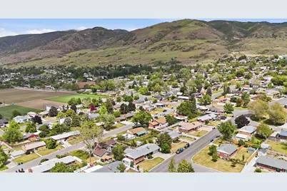 531 E 1050 N, Bountiful, UT 84010 - Photo 52