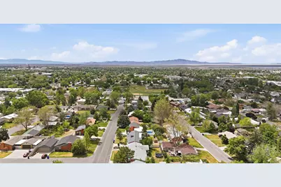 531 E 1050 N, Bountiful, UT 84010 - Photo 54