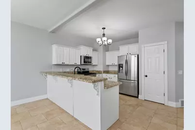 10968 Maple Farms Ln S, South Jordan, UT 84095 - Photo 4