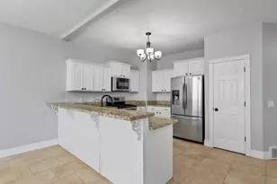10968 Maple Farms Ln S, South Jordan, UT 84095 - Photo 4