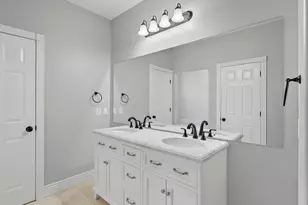 10968 Maple Farms Ln S, South Jordan, UT 84095 - Photo 12
