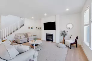 2664 W Maple St, Mapleton, UT 84664 - Photo 2