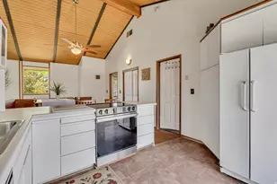 1063 Oxford Dr, Ogden, UT 84403 - Photo 10