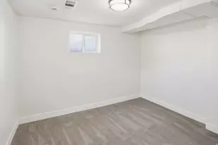 810 E Maple St, Mapleton, UT 84664 - Photo 24