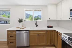 810 E Maple St, Mapleton, UT 84664 - Photo 10