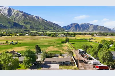 810 E Maple St, Mapleton, UT 84664 - Photo 40
