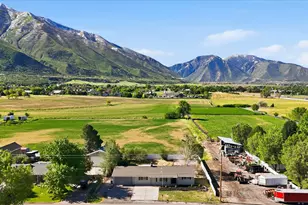 810 E Maple St, Mapleton, UT 84664 - Photo 40